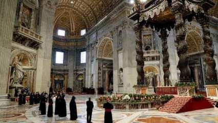 Vatikan ilk kez mal varlığını açıkladı!