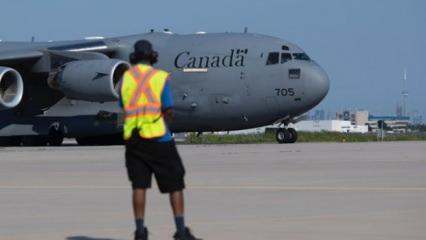 Afganistan'da Kanada için çalışan Afgan personelin ilk kafilesi Kanada’ya getirildi