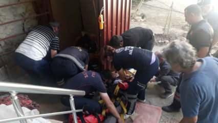 Afyonkarahisar’da asansörün halatı koptu! İki kardeş ağır yaralandı