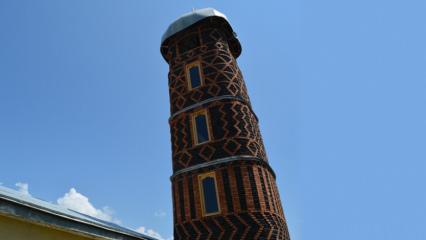 Gürcistan’da 120 yıldır onarılmayan cami restore edildi