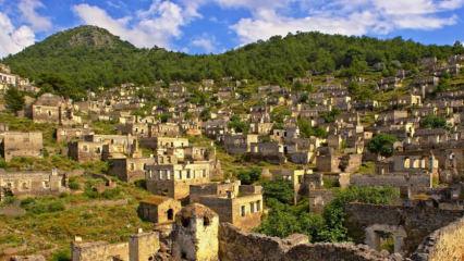 Fethiye'nin hayalet şehri Kaya Köy'deki tarihi yapılar