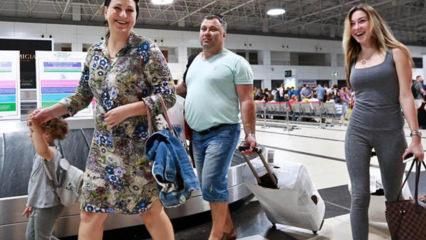Ruslar, Türkiye'ye tatile gelebilmek için kredi çekiyorlar