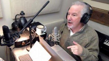 Aşı karşıtı yayın yapan radyo spikeri, korona nedeniyle &ouml;ld&uuml;