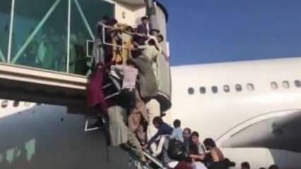 Kabil'den kaçış için Afganlar uçaklara tırmandı! Kaos başladı