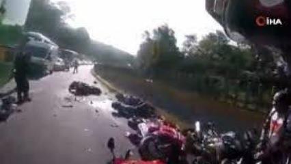 Meksika’daki kaza anı motosikletçinin kask kamerasında