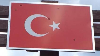 Türk bayrağına ateş ettiler