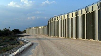Yunanistan, Türkiye sınırına 40 km'lik çelik duvar ördü