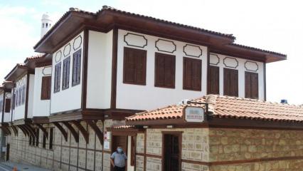 Edirne'deki etnografya müzesi, ziyaretçilerini Balkanlara götürüyor
