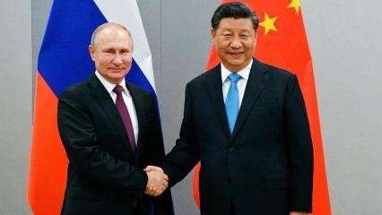 Putin ile Şi Cinping Afganistan'ı görüştü