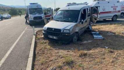 Sivas'ta ambulans ile ticari araç çarpıştı: 1 ölü, 6 yaralı