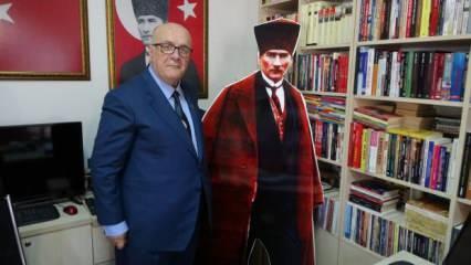 Noterlikten emekli oldu, Atatürk kitaplarıyla kütüphane oluşturdu
