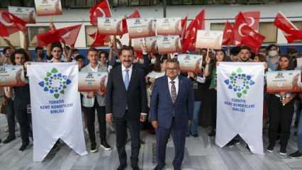 Zafer Treni Ankara'dan 99 genç ile yola çıktı