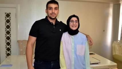 Muş'ta tıp fakültesini kazanan 2 kardeş ailenin gururu oldu