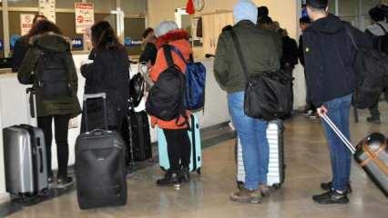 İzmir'de 18 yaşından küçüklere otobüs ve uçak bileti satışı yasaklandı