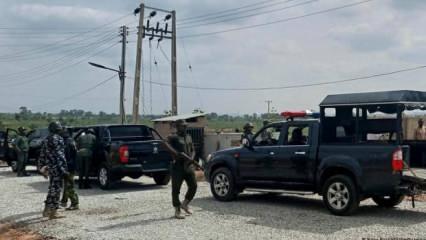 Nijerya'da 100 silahlı çete üyesi yakalandı