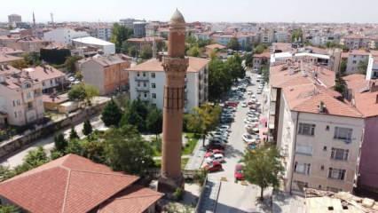Aksaray’daki 800 yıllık minarenin sırrı çözülecek