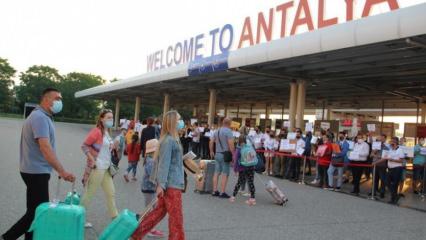 Antalya'ya gelen turist sayısında rekor artış! 