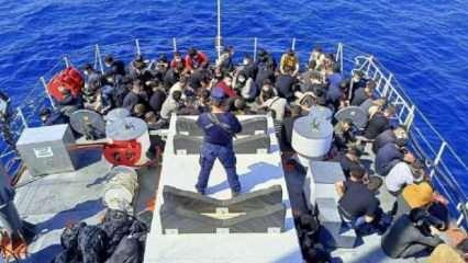 Seferihisar açıklarında 87 düzensiz göçmen yakalandı