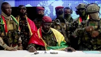 Gine'de askeri cunta, üyelerine aday olma yasağı getirdi