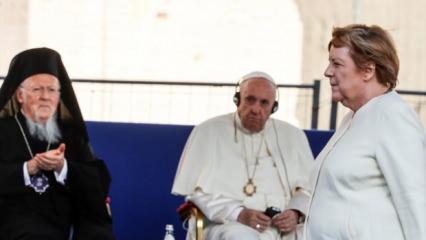 Almanya Başbakanı Merkel'den Vatikan'a veda ziyareti