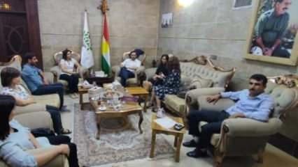 Terör sevici HDP'den Öcalan fotoğrafı altında toplantı