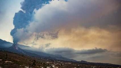 La Palma Adası'ndaki volkandan çıkan lavlar son 24 saatte 90 evi daha yakıp geçti