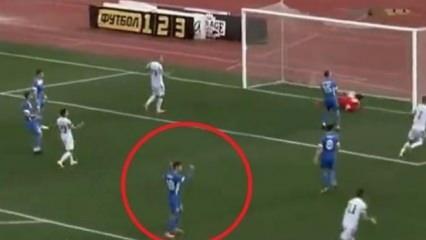 Rakibin attığı gole sevinen futbolcuya soruşturma
