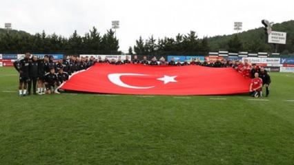 Süper Lig devlerinden Cumhuriyet Bayramı mesajı