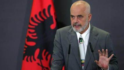 Arnavutluk Başbakanı Edi Rama'dan "Kosova ile birleşme" mesajı