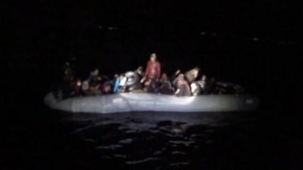 Yunanistan'ın geri ittiği 30 kaçak göçmen kurtarıldı