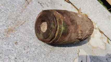 Bahçesinde çalışırken tanksavar bombası buldu 