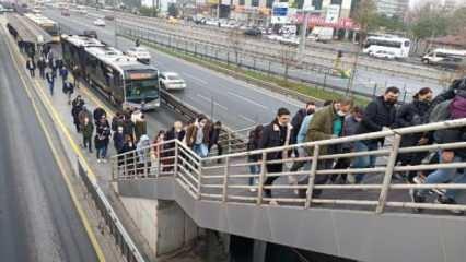 İstanbul'da toplu taşımada ve trafikte yoğunluk 