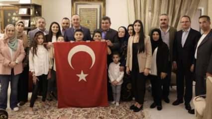 Dışişleri Bakanı Çavuşoğlu, Beyrut’ta Türk vatandaşlarla buluştu