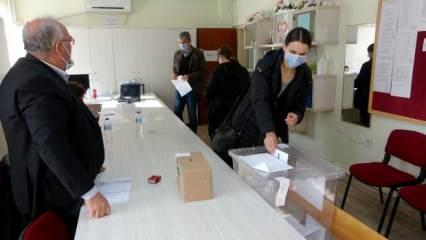 Türkiye'deki çifte vatandaşlar Bulgaristan’daki seçimler için bu kez sandığa gitmedi