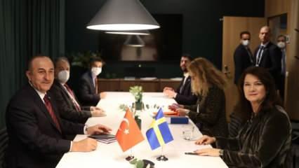 Bakan Çavuşoğlu, İsveçli mevkidaşı Linde ile görüştü