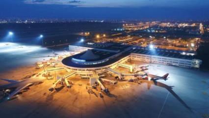  Bakan Karaismailoğlu'ndan Antalya Havalimanı ihalesine ilişkin açıklama