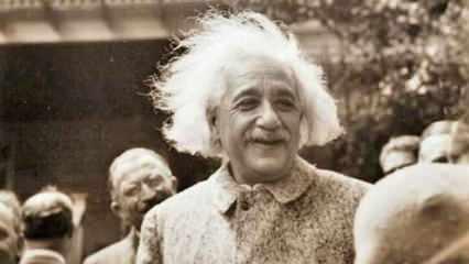 Einstein, mutluluğun formülünü yazıp otel görevlisine vermiş