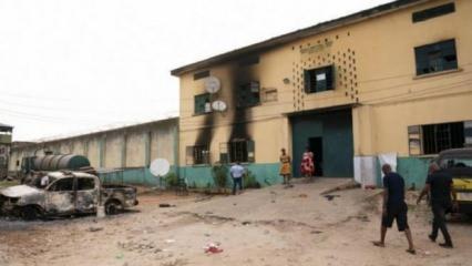 Nijerya'daki hapishaneye düzenlenen saldırıda 252 mahkum firar etti
