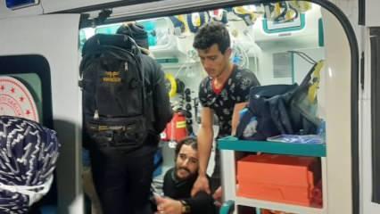 Tekneden denize düşen 13 Suriyeli yüzerek karaya çıktı, 2 kayıp var
