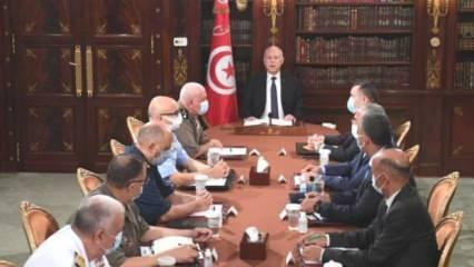 Tunus'ta maaşlarını alamayan milletvekilleri "istifaya zorlanıyor" iddiası