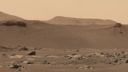 NASA Mars keşif aracından inanılmaz bir fotoğraf paylaştı