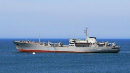Rusya'nın, tehlike oluşturduğunu öne sürdüğü Ukrayna gemisi, rotasını çevirdi