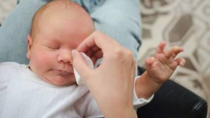 Bebekler en az 3 aylık olunca göz teması kurabilir