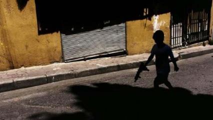 Rapor: Suriye'de PKK/YPG çocukları zorla silah altına alıyor