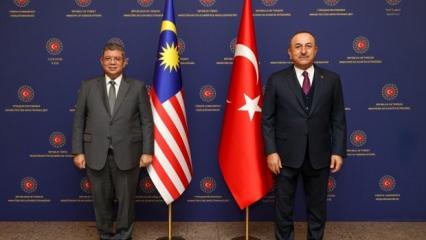 Bakan Çavuşoğlu'ndan önemli Afganistan ve Ermenistan açıklamaları