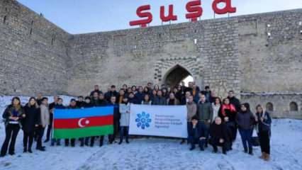 Şuşa'da Azerbaycan ve Türkiye bayrakları birlikte dalgalanıyor