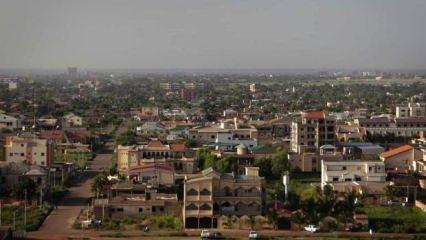 Burkina Faso'nun başkentinde silah sesleri