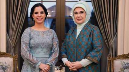 Emine Erdoğan, El Salvador First Lady'si Bukele ile bir araya geldi