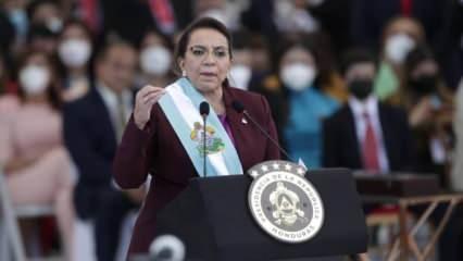 Honduras'ın ilk kadın Devlet Başkanı Xiomara Castro yemin etti
