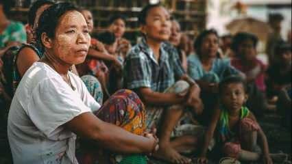 Myanmar'da geçen yıl 1,6 milyon kişi işini kaybetti